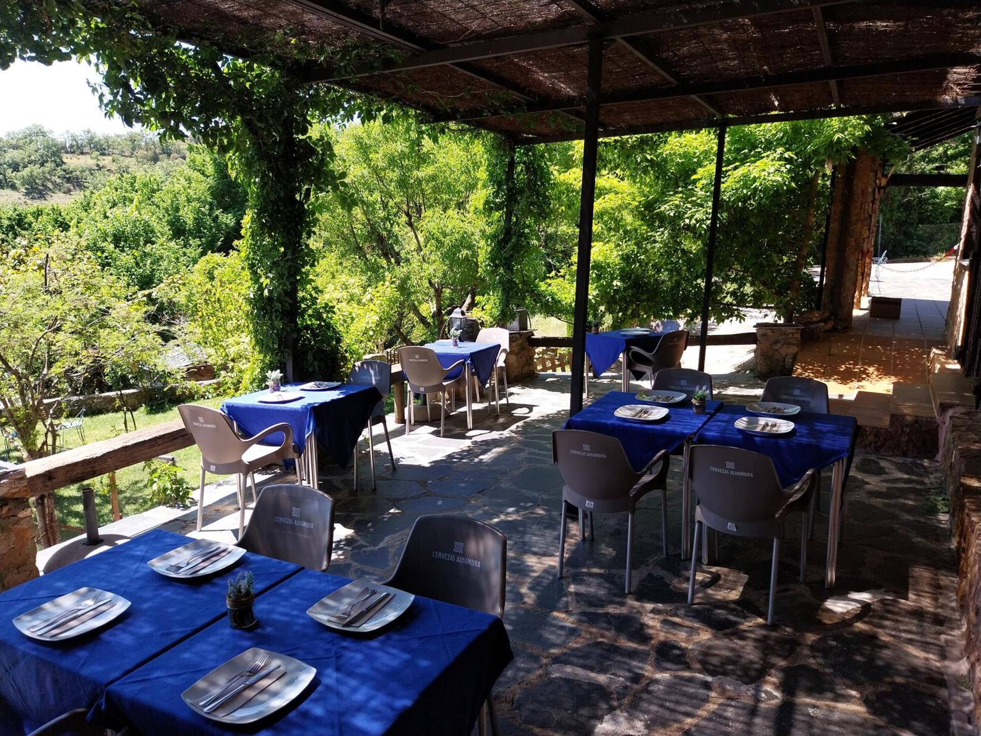 Casa Rural, Spa Y Restaurante El Huerto Del Abuelo Almiruete Exterior photo
